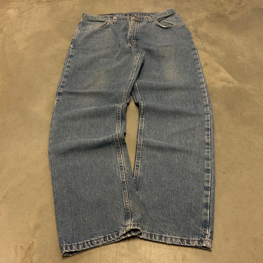 Wrangler Authentics Mens Relaxed Fit Jeans Medium Wash Blue 97601VR 32x30
